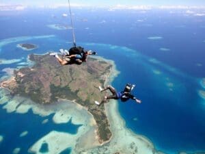 Skydiving in Fiji 斐濟高空跳傘